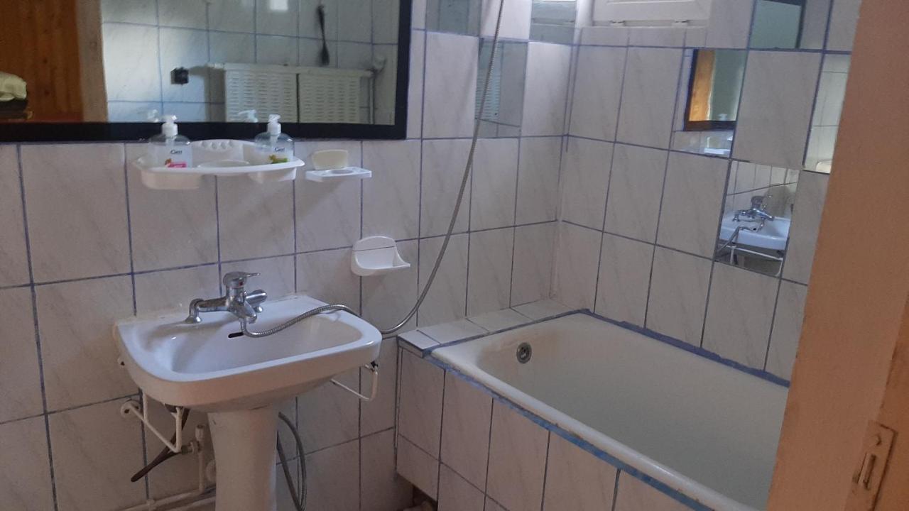 Casa Cristina_ Cabana Buşteni Екстериор снимка